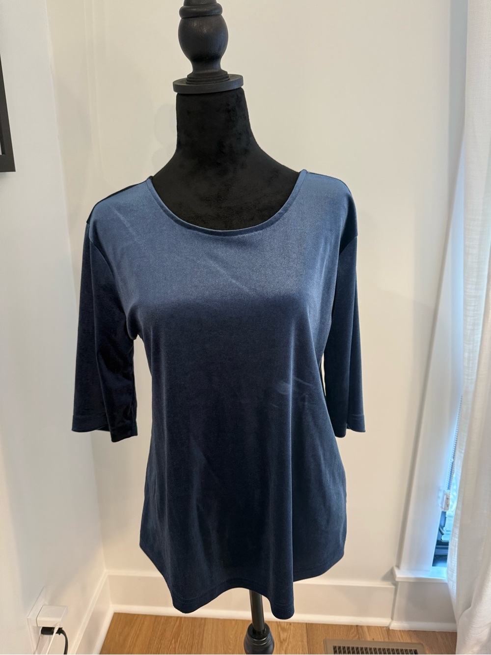 Old Navy Blue Velvet 3/4 Sleeve Scoop Neck Top Size XL